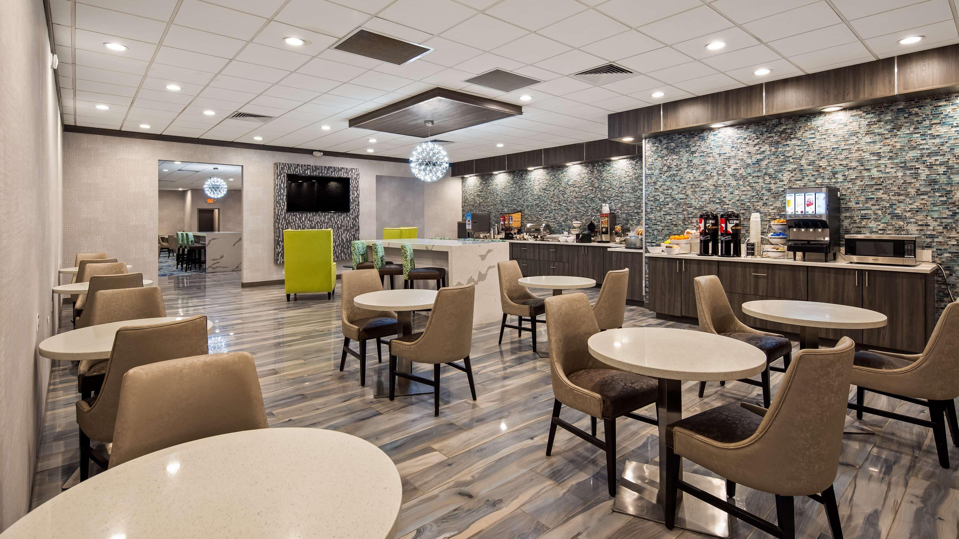 Western Executive Residency Denver-central Park Hotel DEN
