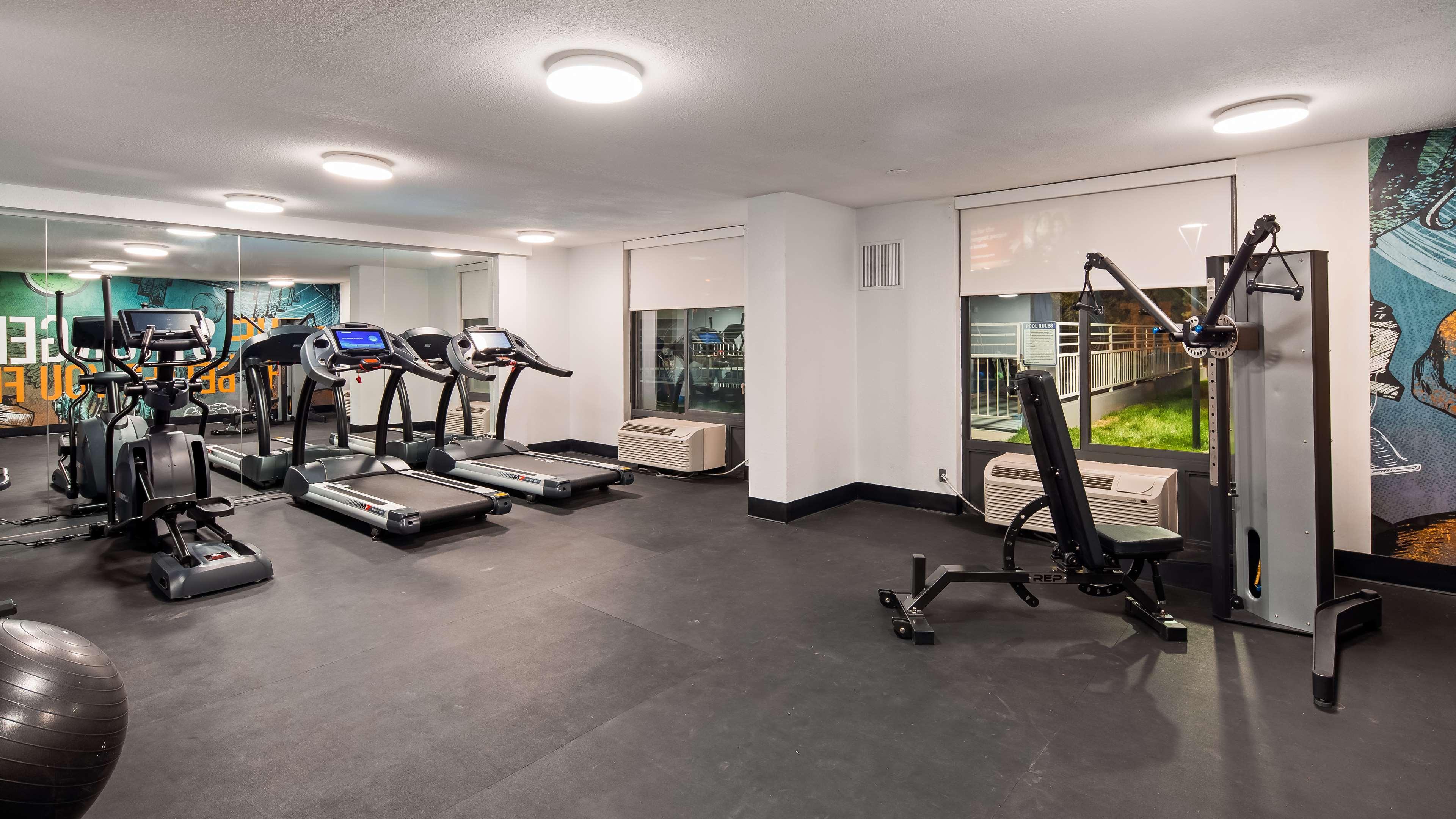 Western Executive Residency Denver-central Park 3*